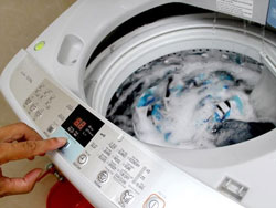 Cách giặt bằng máy giặt với từng dòng máy hiện nay